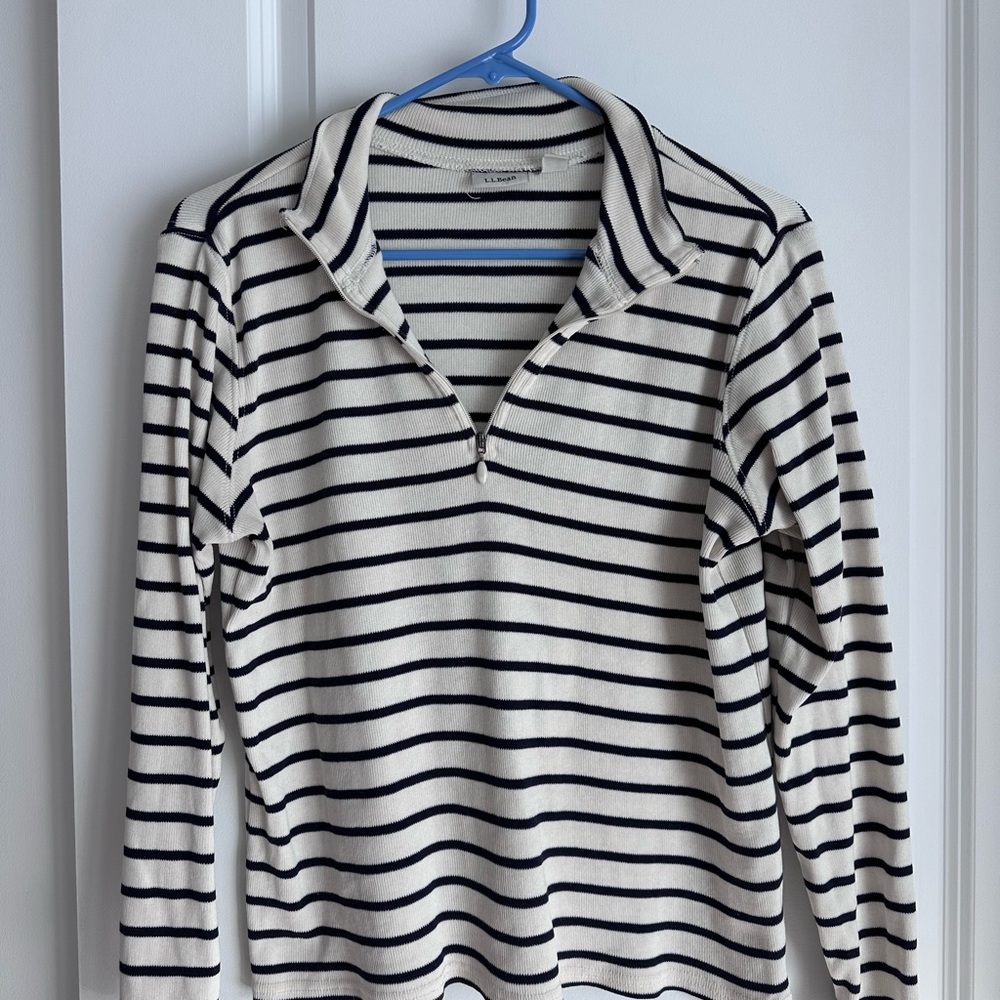 L.L.Bean Women’s French Sailors Quarter Zip Pullover – Cream/Navy Stripe – GUC M
